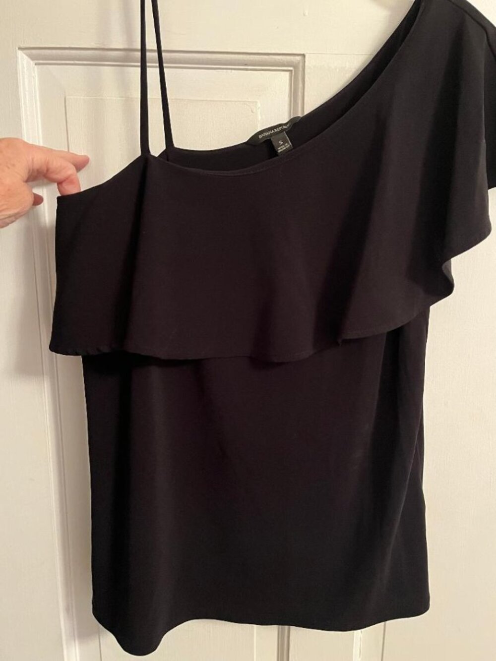 Banana Republic Black One Shoulder Ruffle Top Sz S